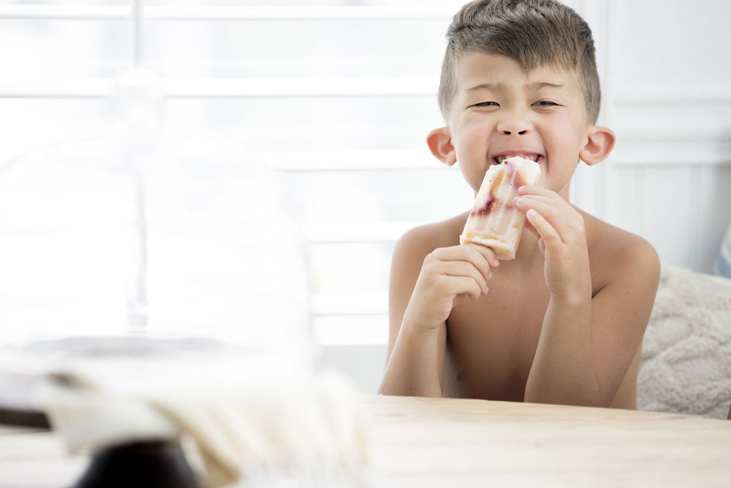 VEGANPeachPopsicleRecipeKidsrecipesdiypopsiclerecipespeachrecipes-25